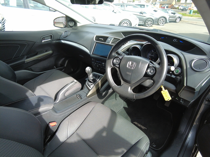 Honda Civic i-DTEC SE Plus - U93758