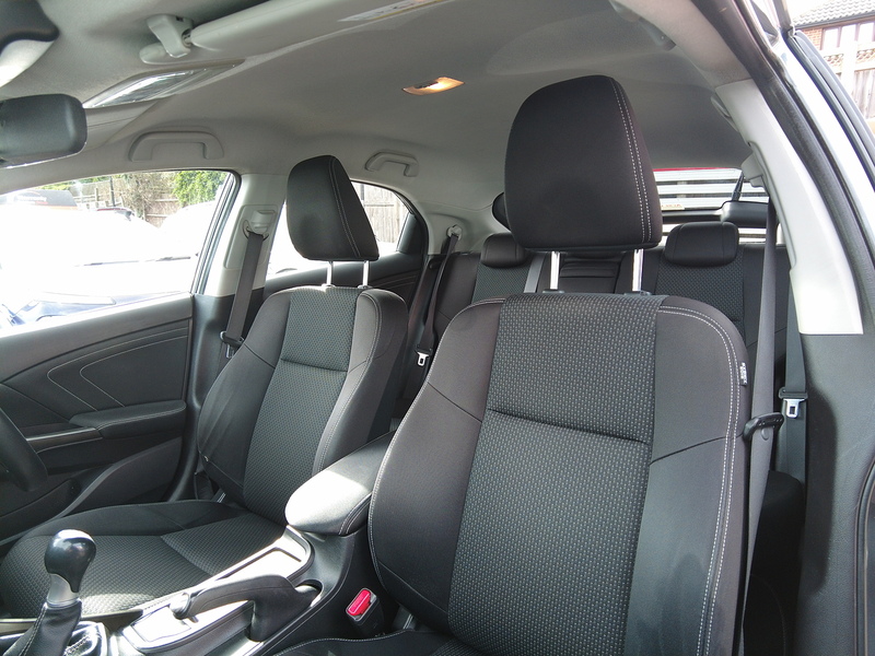 Honda Civic i-DTEC SE Plus - U93758
