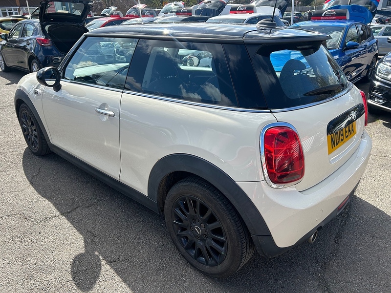 MINI Hatch Cooper Classic - U93759