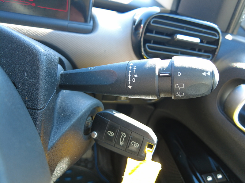 Citroen C4 Cactus BlueHDi Feel - U93760