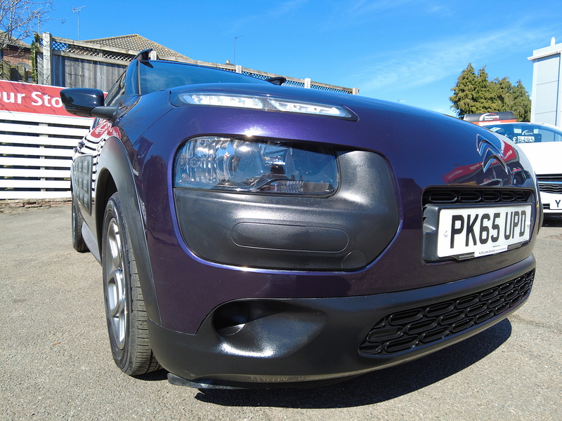 Citroen C4 Cactus BlueHDi Feel - U93760
