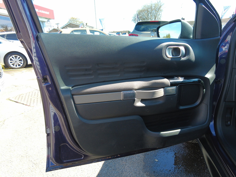 Citroen C4 Cactus BlueHDi Feel - U93760