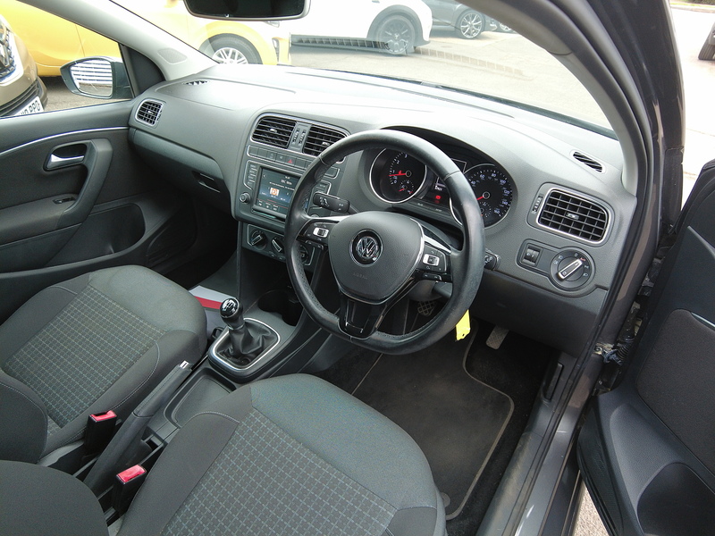 Volkswagen Polo TSI BlueMotion Tech Match - U93768