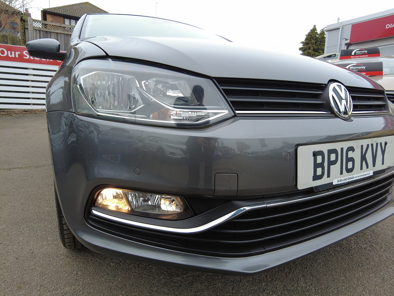 Volkswagen Polo TSI BlueMotion Tech Match - U93768