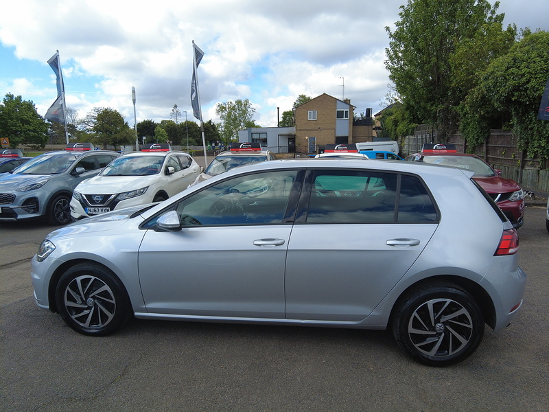 Volkswagen Golf TSI EVO Match Edition - U93785