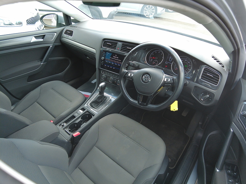 Volkswagen Golf TSI EVO Match Edition - U93785