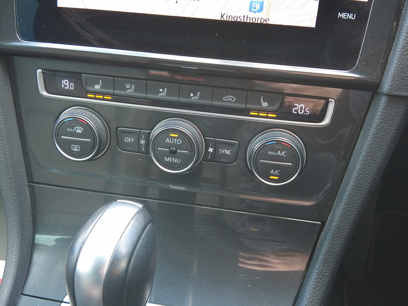 Volkswagen Golf TSI EVO Match Edition - U93785