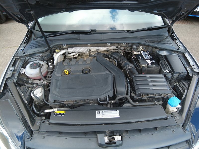 Volkswagen Golf TSI EVO Match Edition - U93785