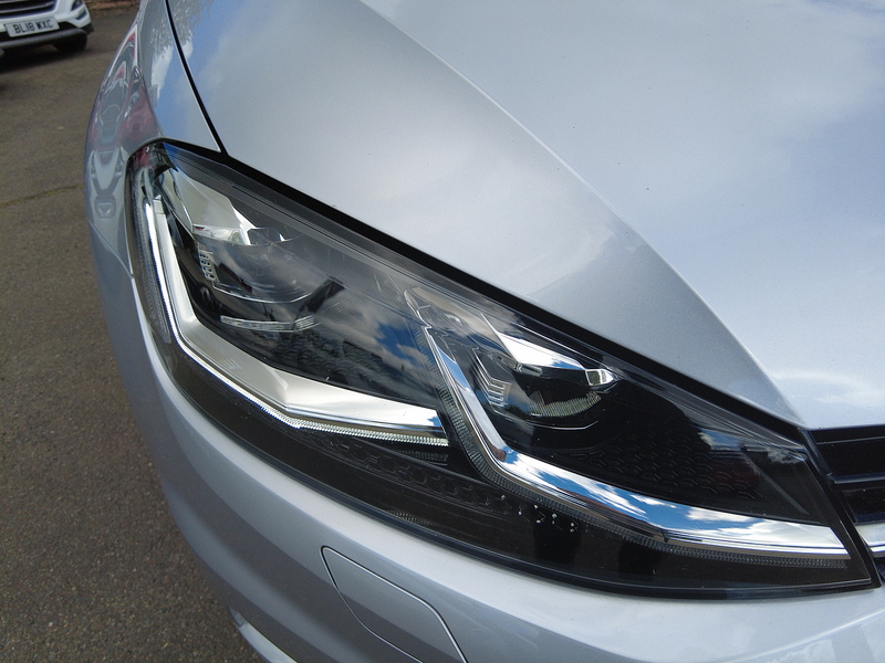 Volkswagen Golf TSI EVO Match Edition - U93785