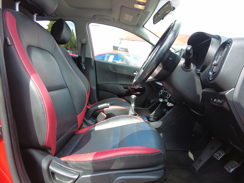 Kia Picanto GT-Line S - U93792