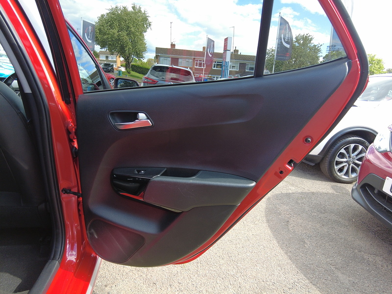 Kia Picanto GT-Line S - U93792