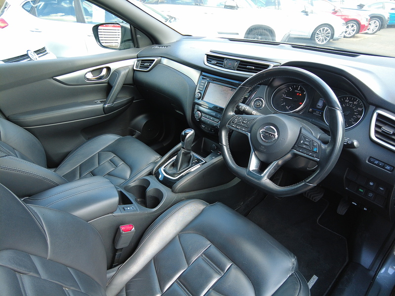 Nissan Qashqai dCi Tekna+ - U93803