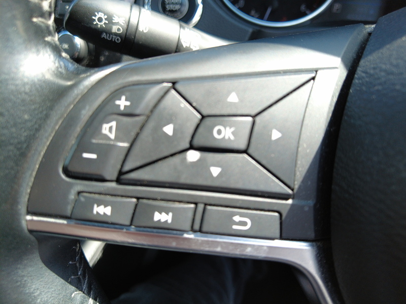 Nissan Qashqai dCi Tekna+ - U93803