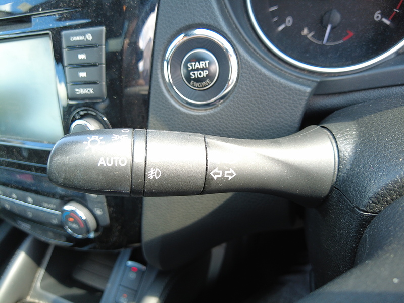 Nissan Qashqai dCi Tekna+ - U93803