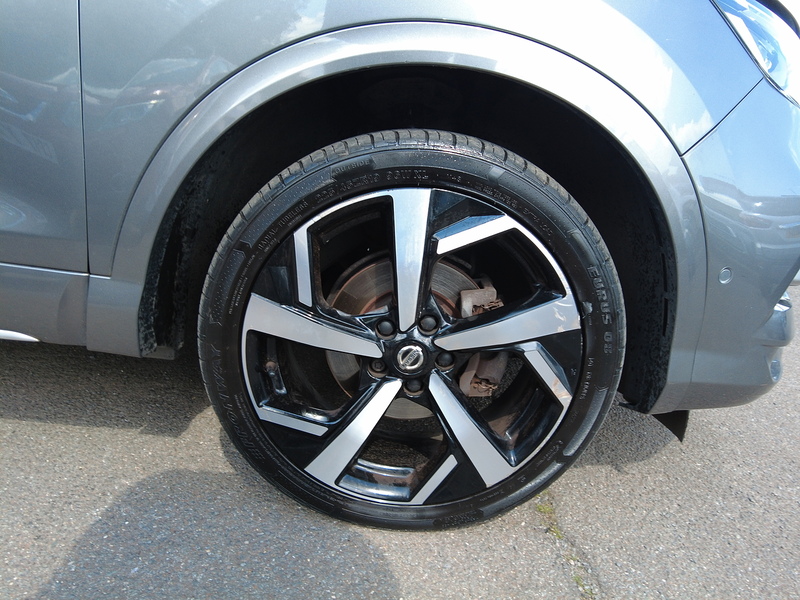 Nissan Qashqai dCi Tekna+ - U93803