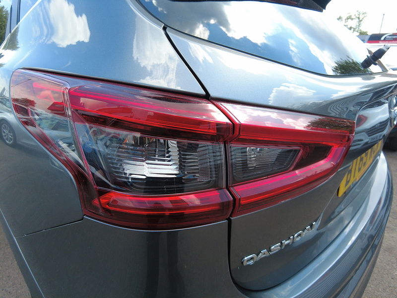 Nissan Qashqai dCi Tekna+ - U93803