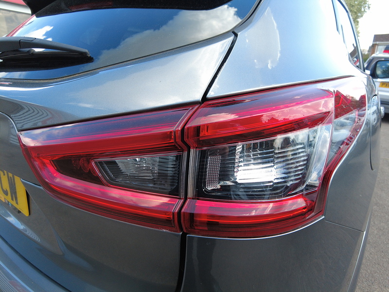 Nissan Qashqai dCi Tekna+ - U93803