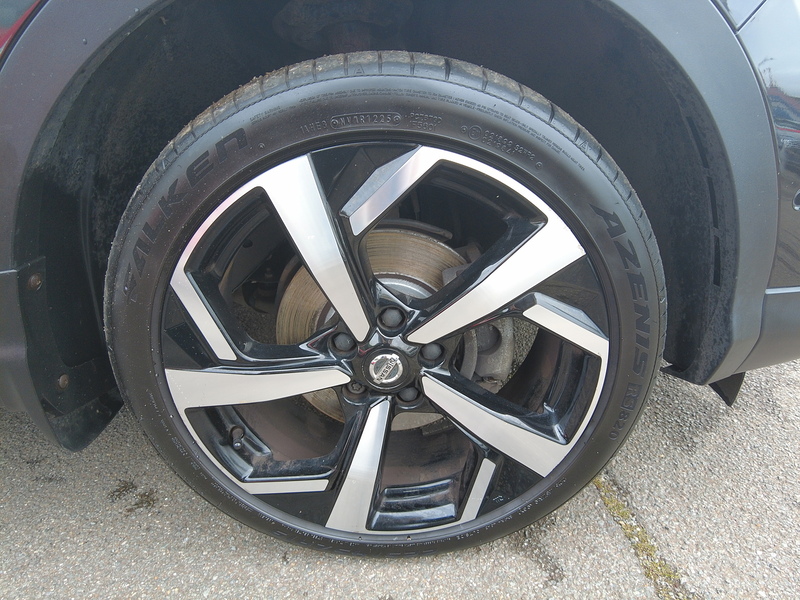 Nissan Qashqai DIG-T Tekna - U93807