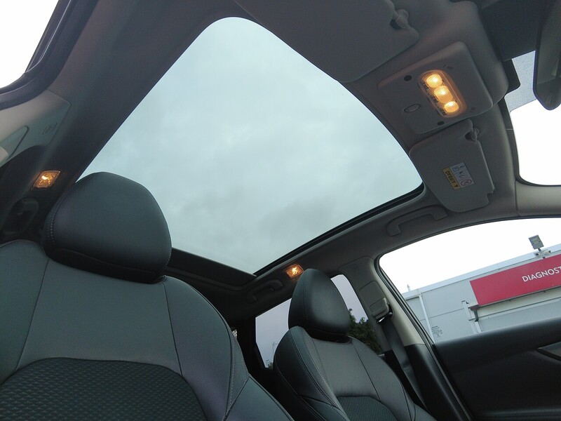 Nissan Qashqai DIG-T Tekna - U93807