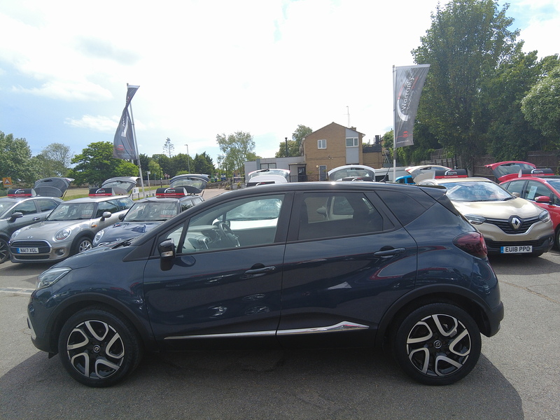 Renault Captur TCe ENERGY Iconic - U93808