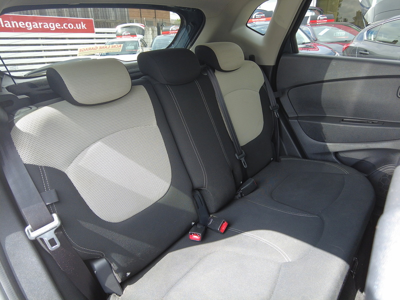 Renault Captur TCe ENERGY Iconic - U93808