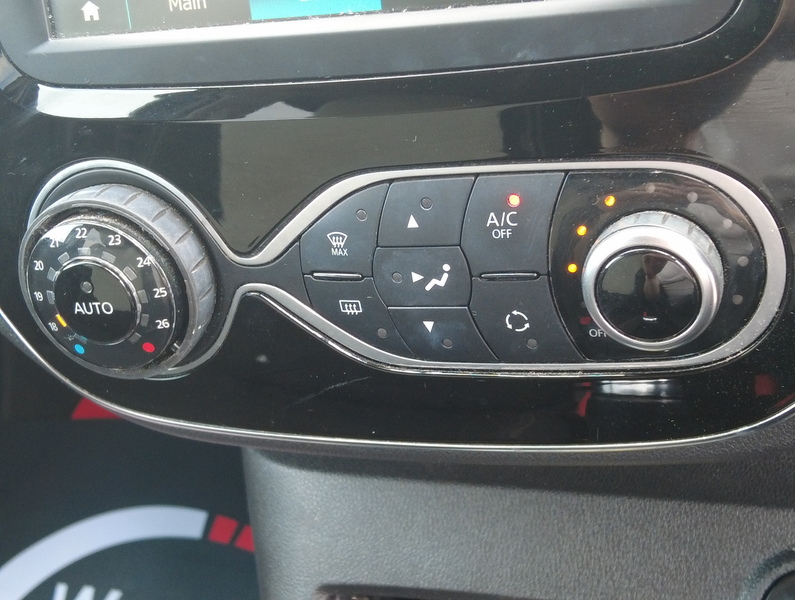 Renault Captur TCe ENERGY Iconic - U93808
