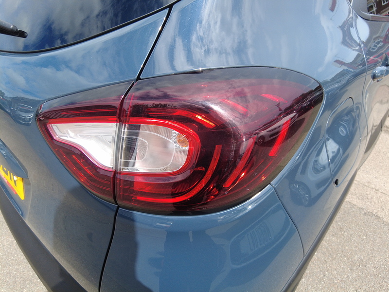 Renault Captur TCe ENERGY Iconic - U93808