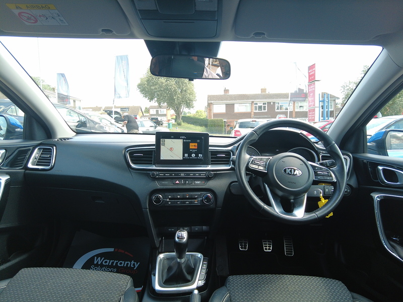 Kia Ceed T-GDi Blue Edition - U93810