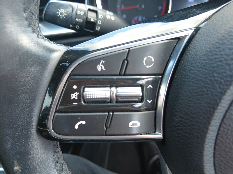 Kia Ceed T-GDi Blue Edition - U93810