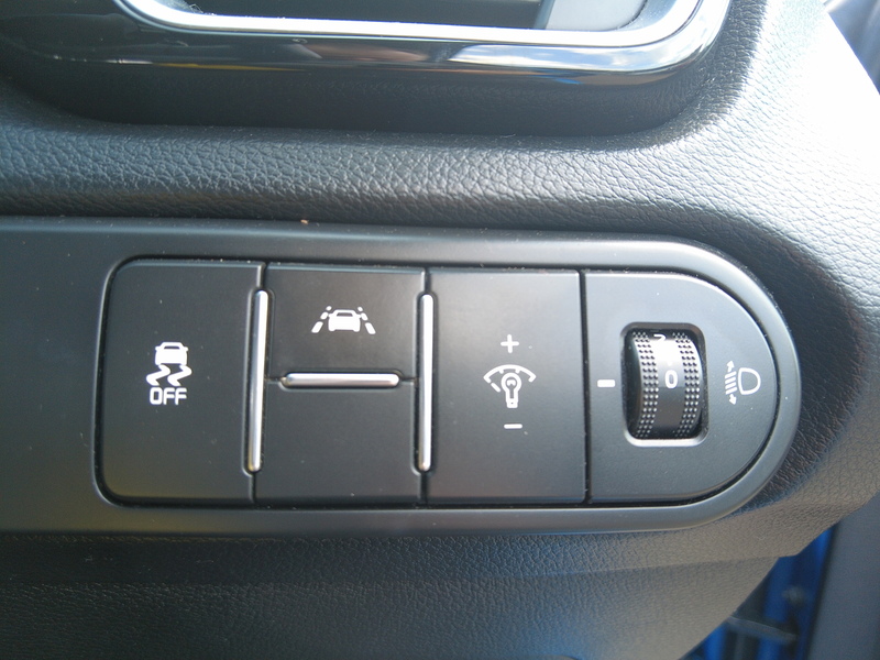Kia Ceed T-GDi Blue Edition - U93810