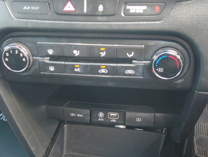 Kia Ceed T-GDi Blue Edition - U93810