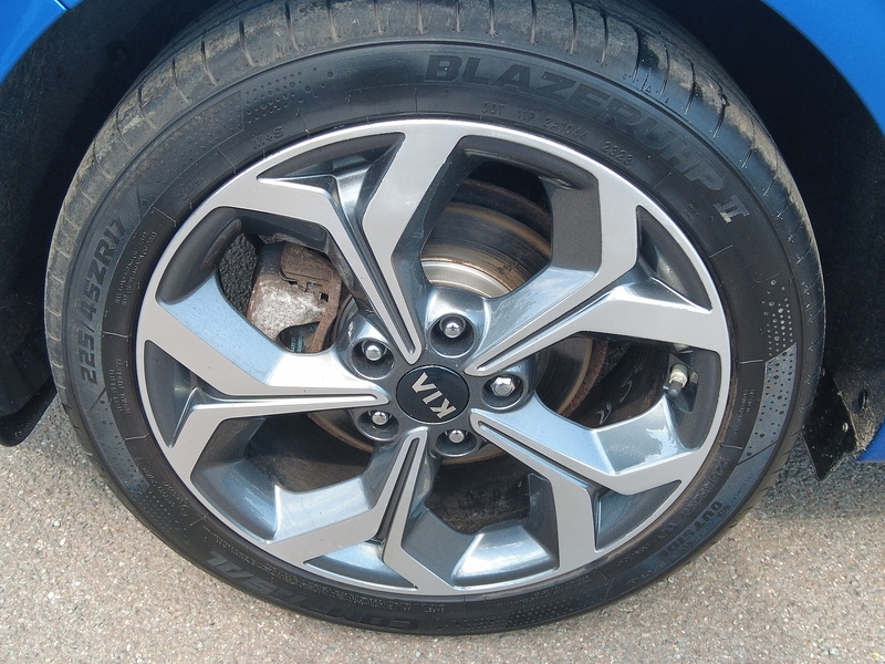 Kia Ceed T-GDi Blue Edition - U93810