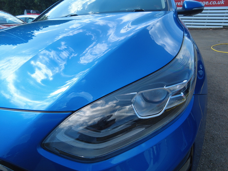 Kia Ceed T-GDi Blue Edition - U93810
