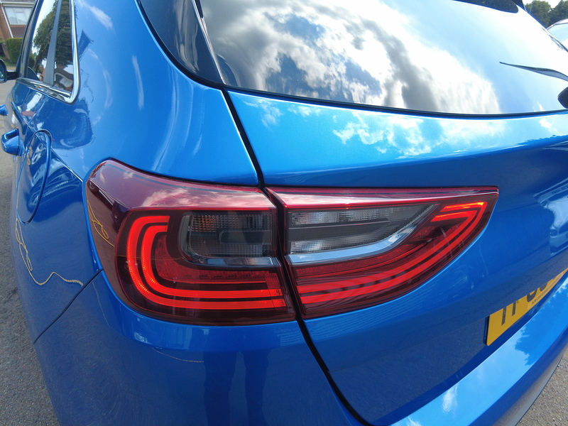 Kia Ceed T-GDi Blue Edition - U93810