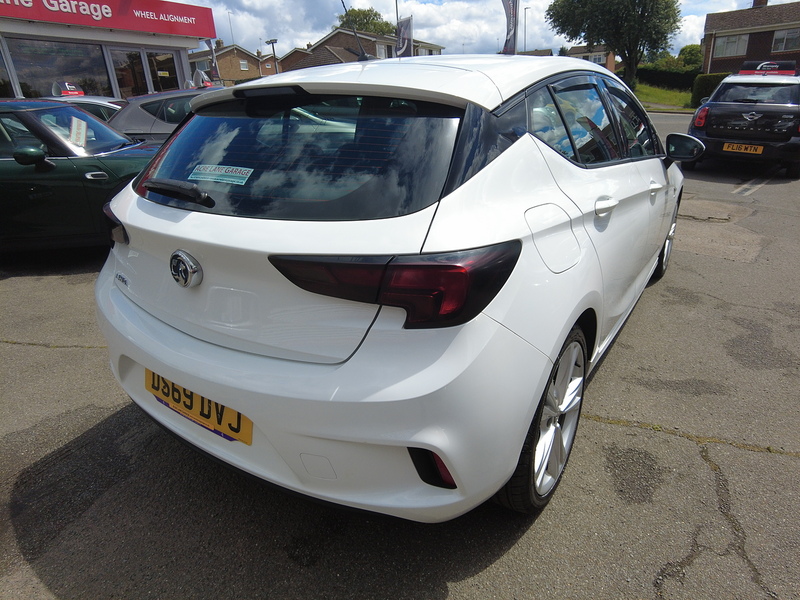 Vauxhall Astra i Turbo SRi VX Line - U93819