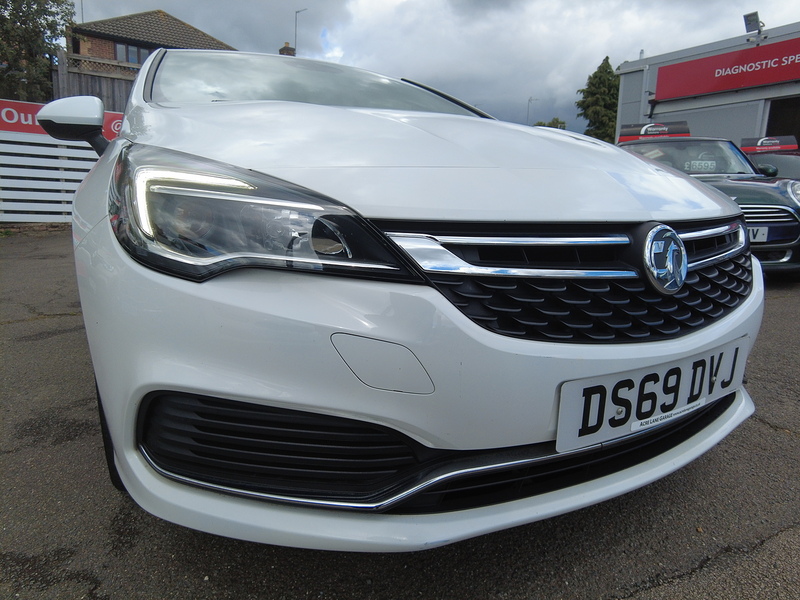 Vauxhall Astra i Turbo SRi VX Line - U93819