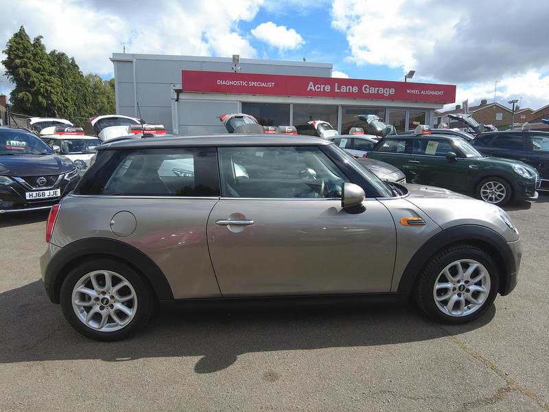 MINI Hatch Cooper - U93820