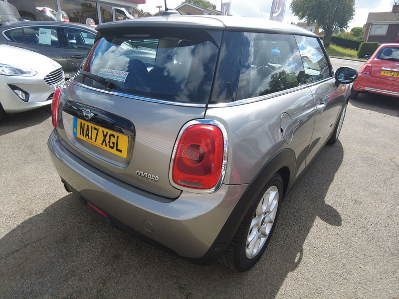 MINI Hatch Cooper - U93820