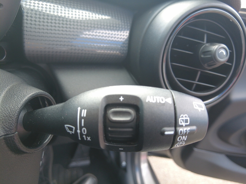 MINI Hatch Cooper - U93820
