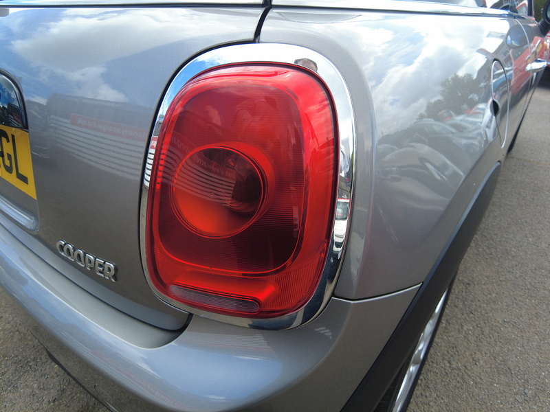 MINI Hatch Cooper - U93820