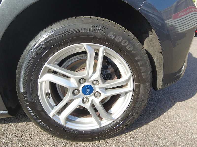 Ford Focus T EcoBoost Zetec - U93824