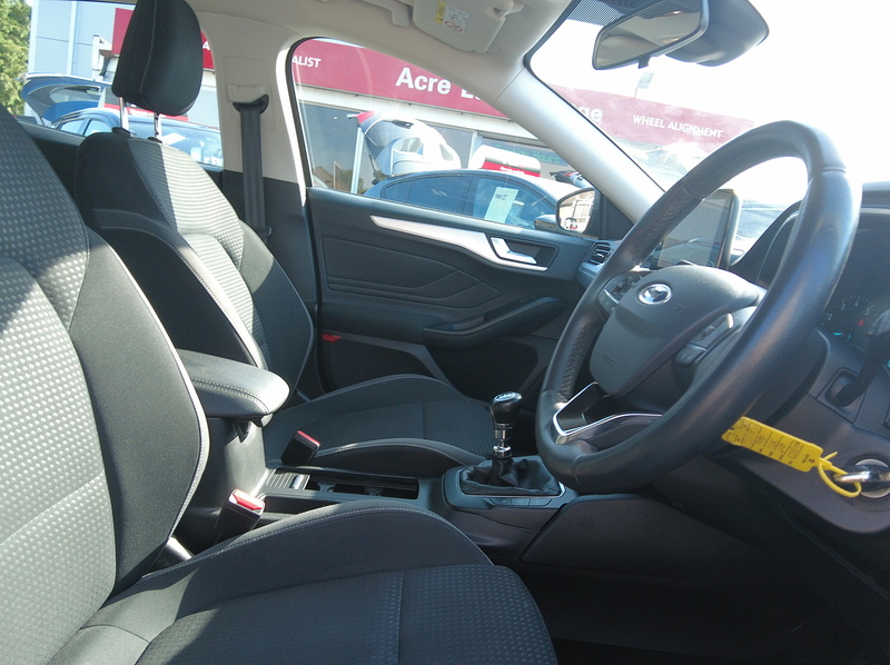 Ford Focus T EcoBoost Zetec - U93824
