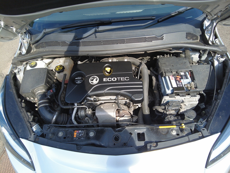 Vauxhall Corsa i Turbo ecoFLEX Design - U93851
