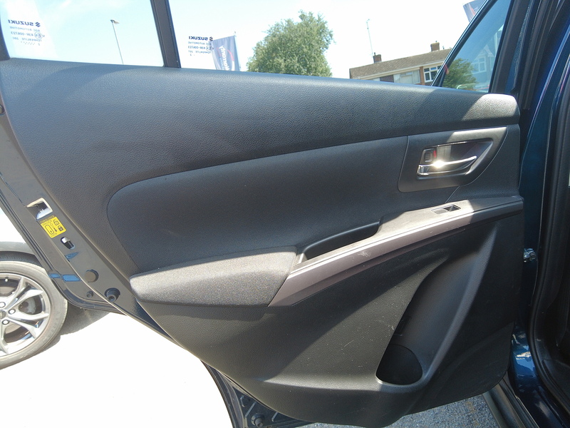 Suzuki S-Cross Boosterjet MHEV Motion - U93854