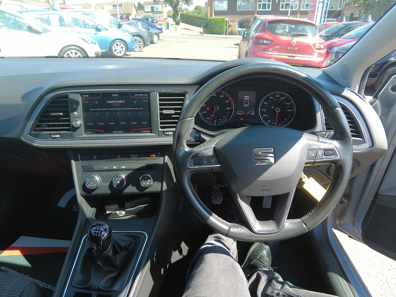 SEAT Leon TSI SE Technology - U93859