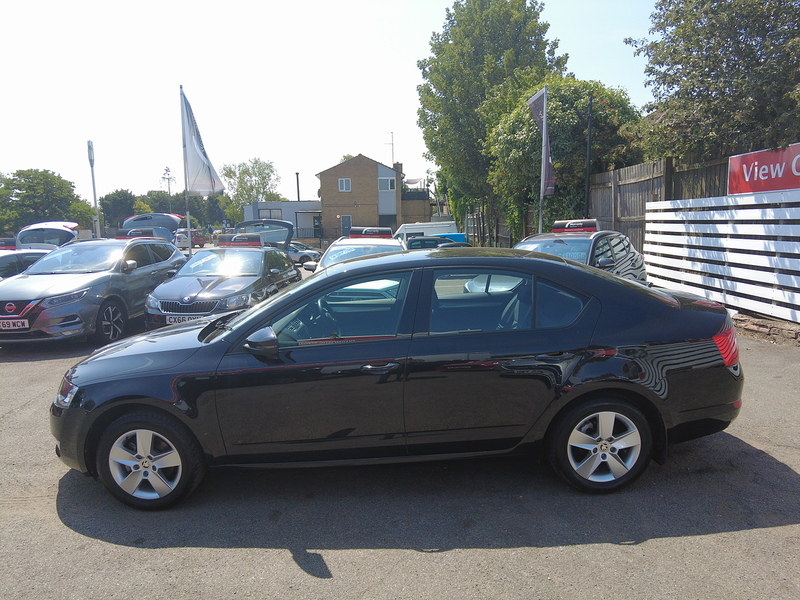 Skoda Octavia TSI SE - U93871
