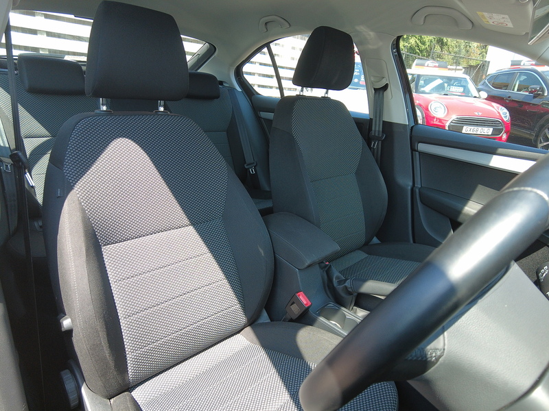 Skoda Octavia TSI SE - U93871