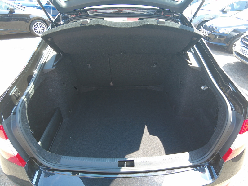 Skoda Octavia TSI SE - U93871