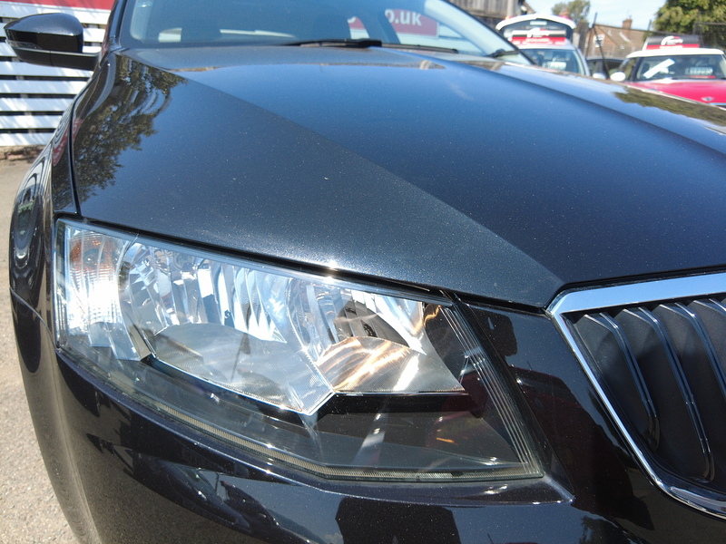 Skoda Octavia TSI SE - U93871