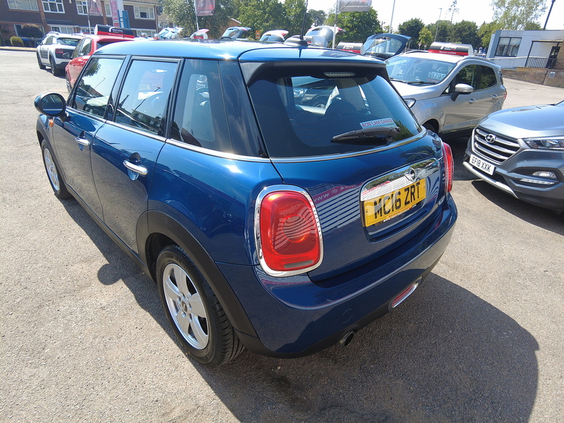 MINI Hatch One - U93875